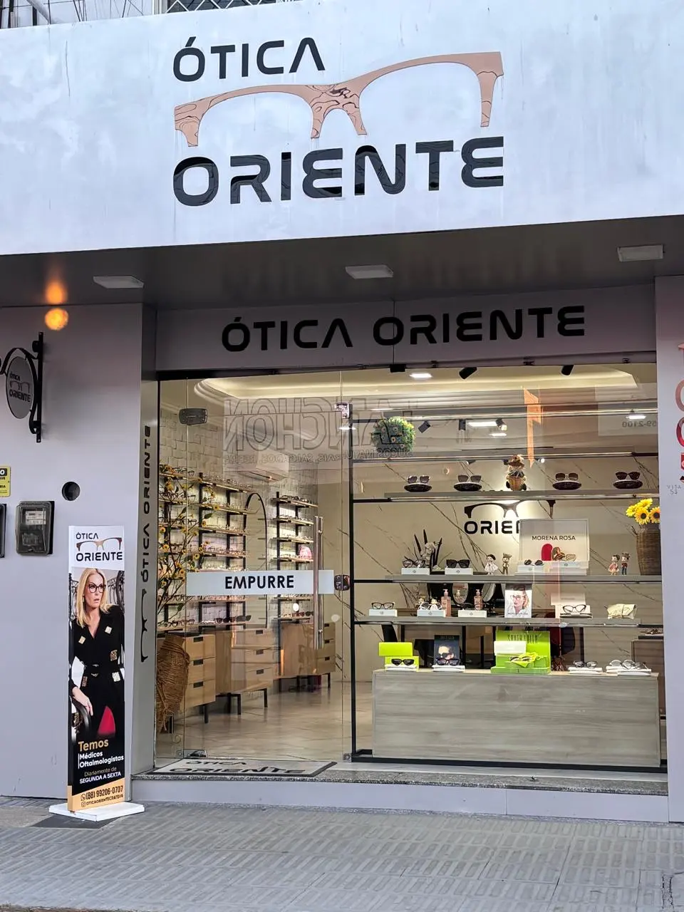 Fachada da Ótica Oriente